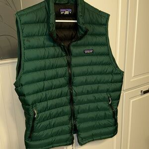 EUC RARE Patagonia Vest Men’s XL Hunter Green